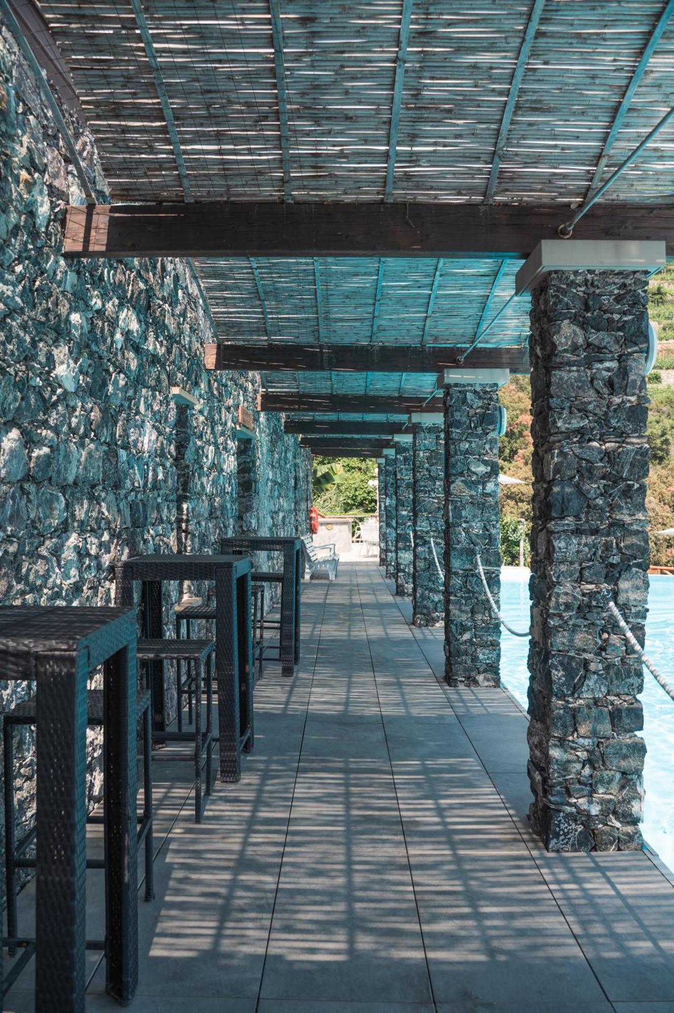 Hotel Porto Roca Монтероссо-аль-Маре Екстер'єр фото